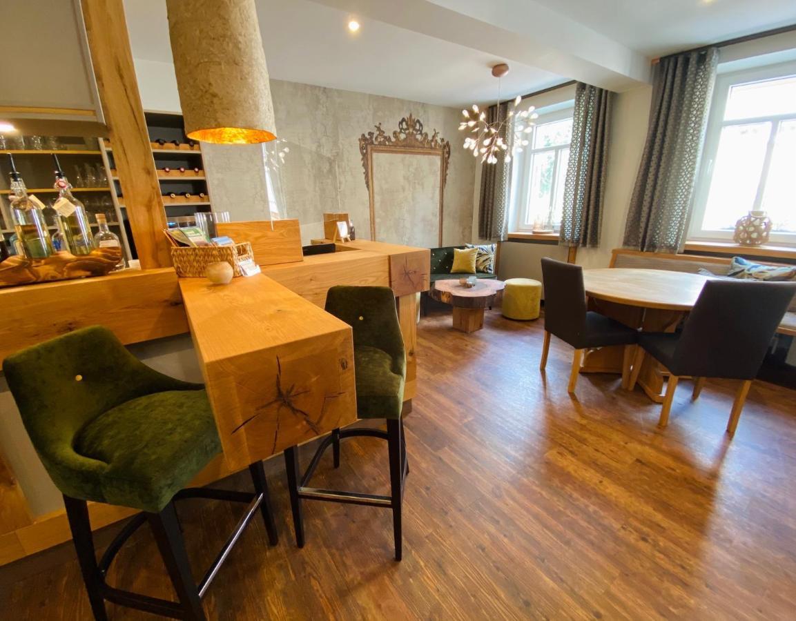 Landgasthaus & Hotel Zur Krone Dahn Extérieur photo
